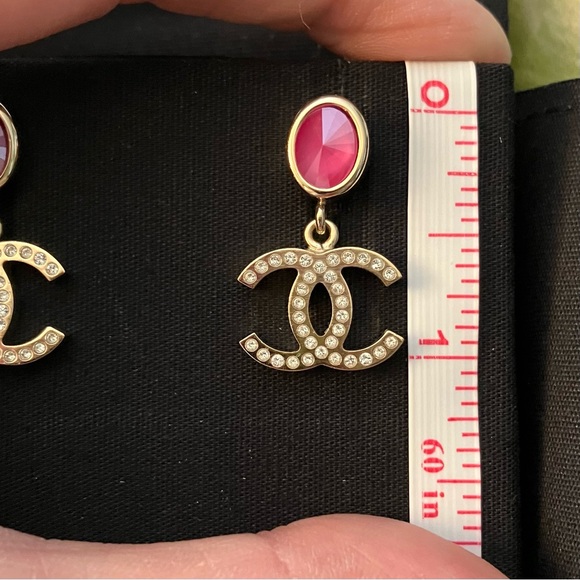 —SOLD OUT—Chanel 2020 CC Gold & Crystal Earrings with Simulated Tourmaline - Picture 11 of 13